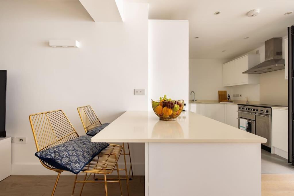 Wild Roses Serviced Apartments - Borough London Exteriör bild